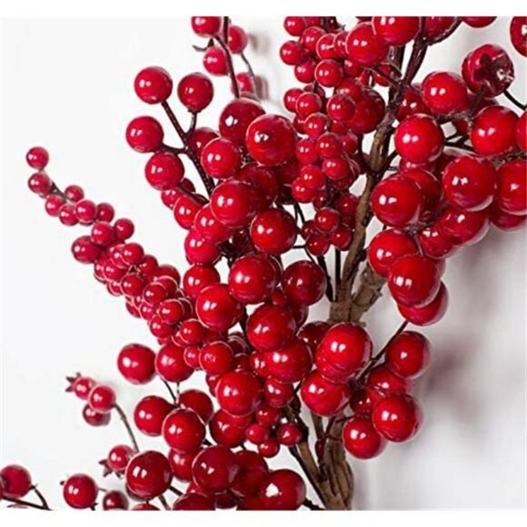 18 Inch Christmas Wreath Berry Wreath Winter Wreath - Picture 4 of 6